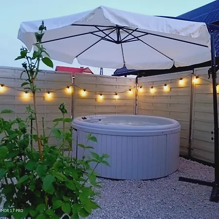 Σπίτι διακοπών Nad Jeziorem Widokowka Zarzecze (Silesia)