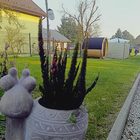 Casa de Férias Nad Jeziorem Widokówka Zarzecze (Silesia)