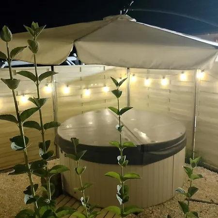 Nad Jeziorem Widokówka *