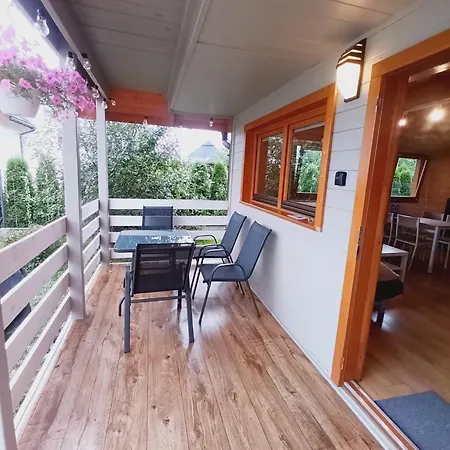 Nad Jeziorem Widokówka Casa de Férias *