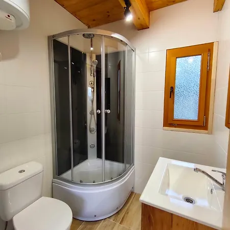Nad Jeziorem Widokowka Tatil Evi Zarzecze (Silesia)