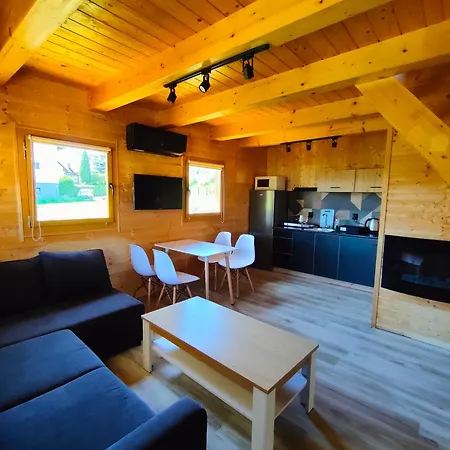 Nad Jeziorem Widokowka Tatil Evi