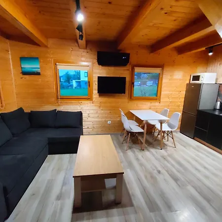 Nad Jeziorem Widokowka Tatil Evi Zarzecze (Silesia)