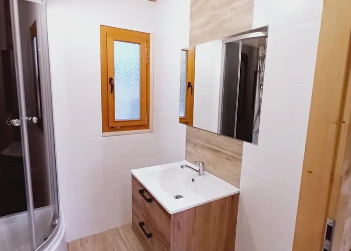 Nad Jeziorem Widokowka