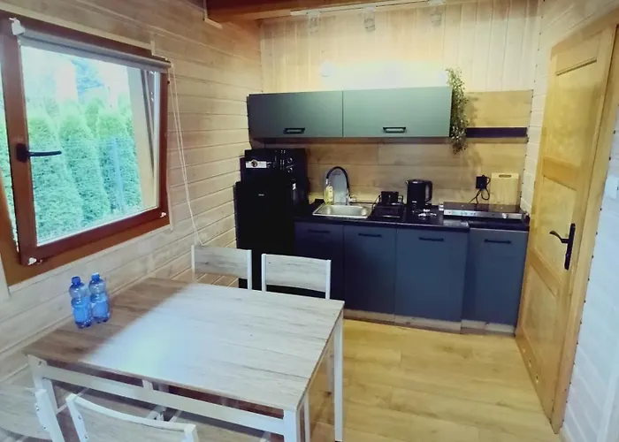 Nad Jeziorem Widokowka * זאז'צ'ה